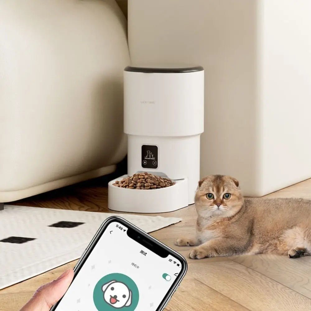 Distributeur automatique de croquettes chat - Minou'Maticâą - Transportdodochat