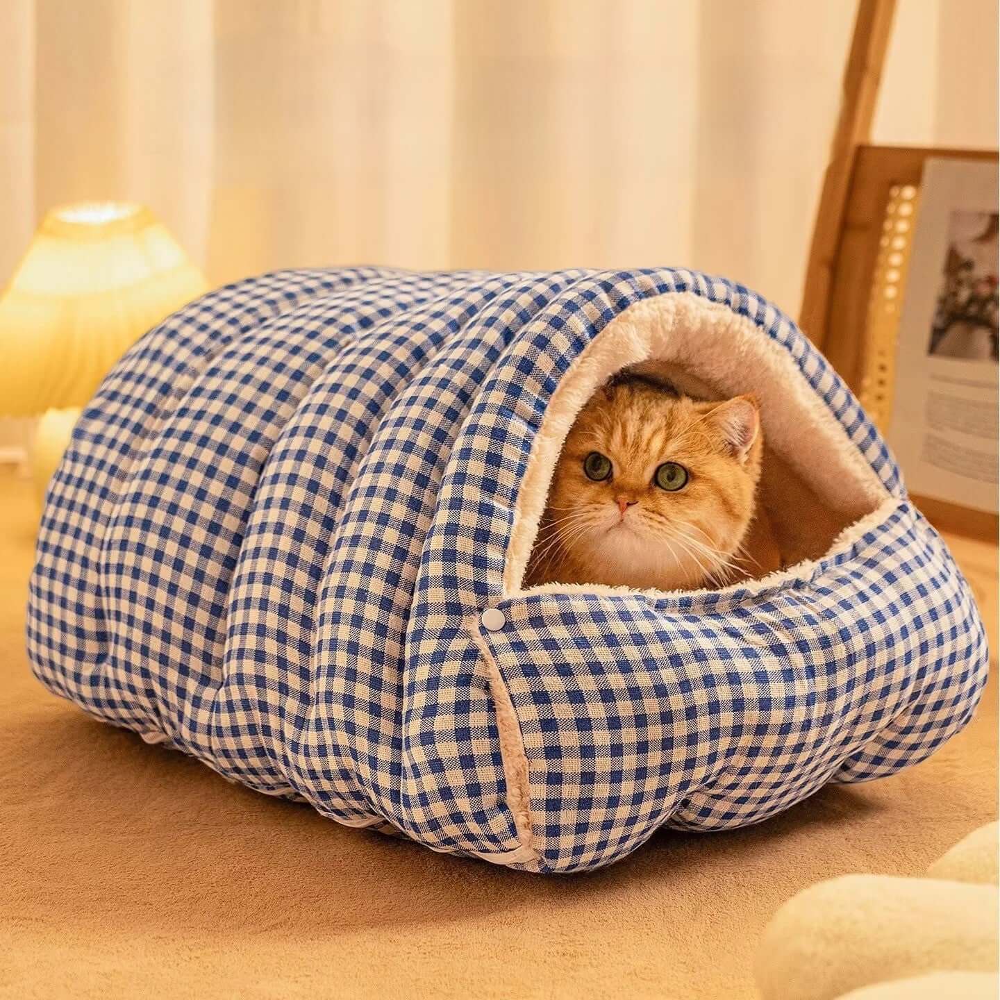 Lit pour chats carreaux bleu chat éveillé