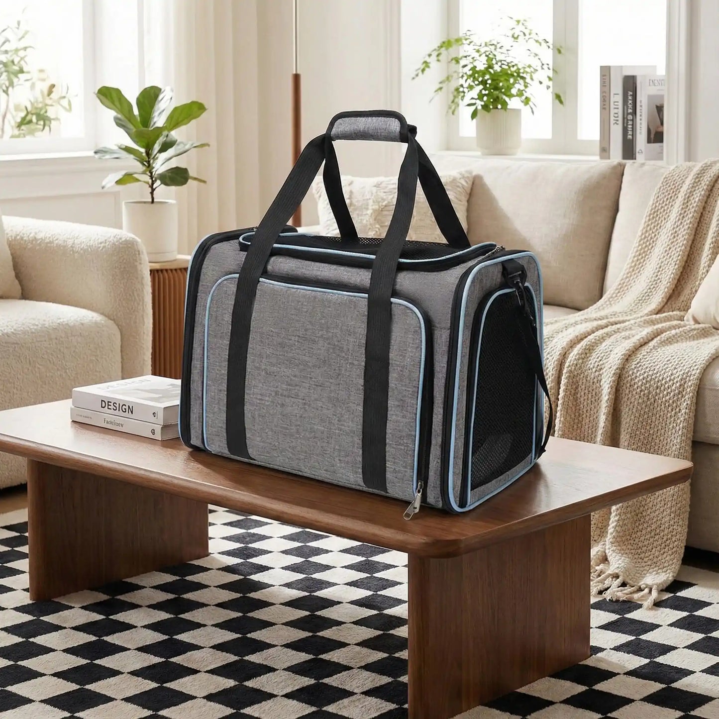 Sac de transport pour chat bleu non déployé