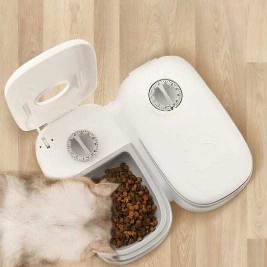 Gamelle automatique chat blanc chat a faim
