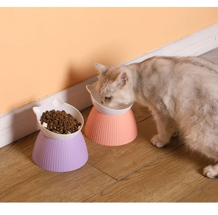 Gamelle chat surélevée rose chat boit